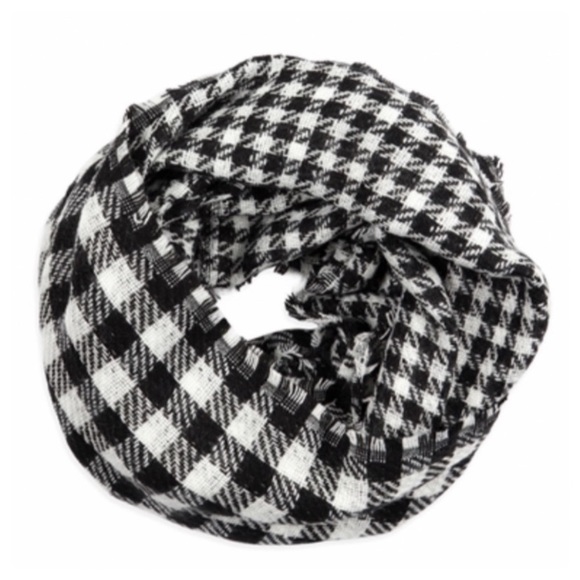 🍁New Black And White Buffalo Print Versatile Infinity Scarf, Wrap🍁 - Picture 4 of 4